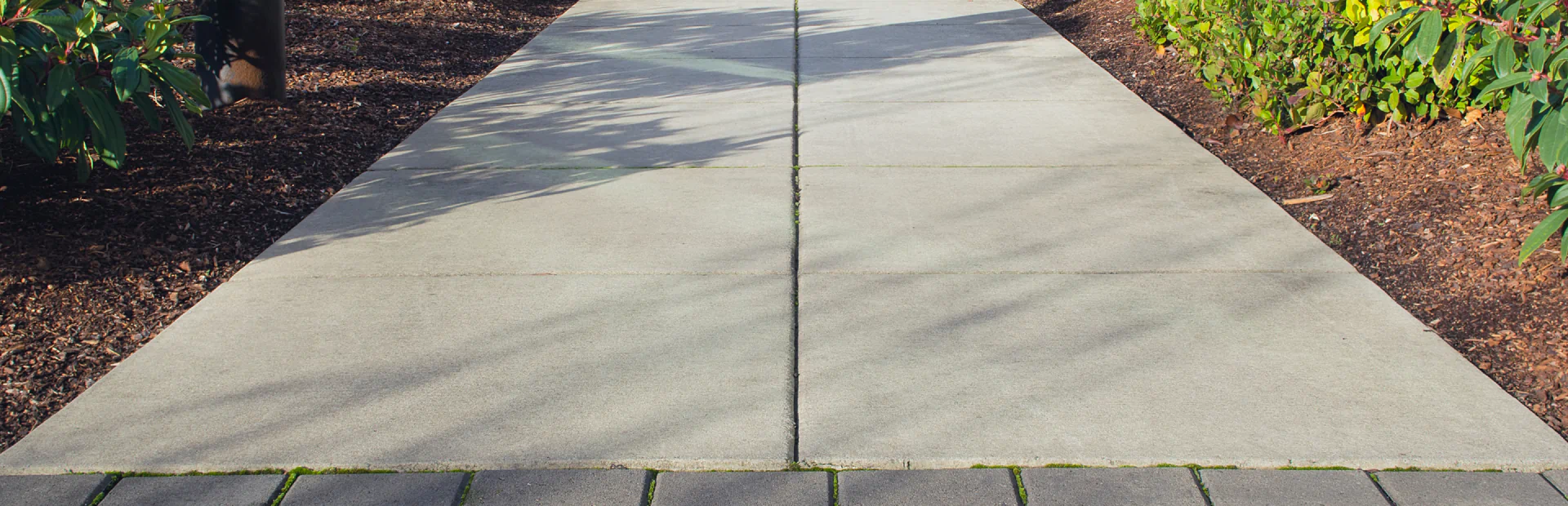 breadcrumb hero Paver Installation