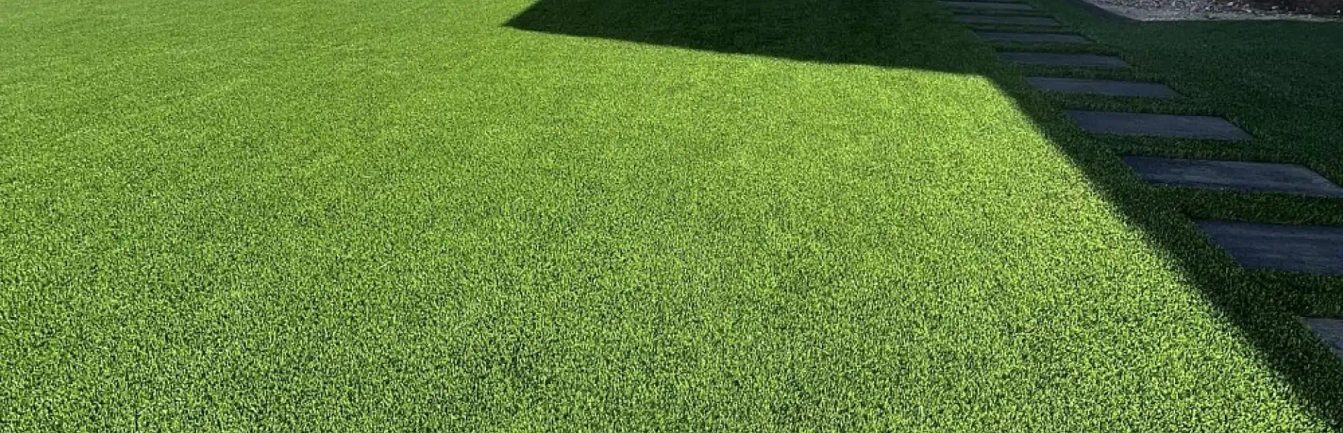 breadcrumb hero Putting Greens